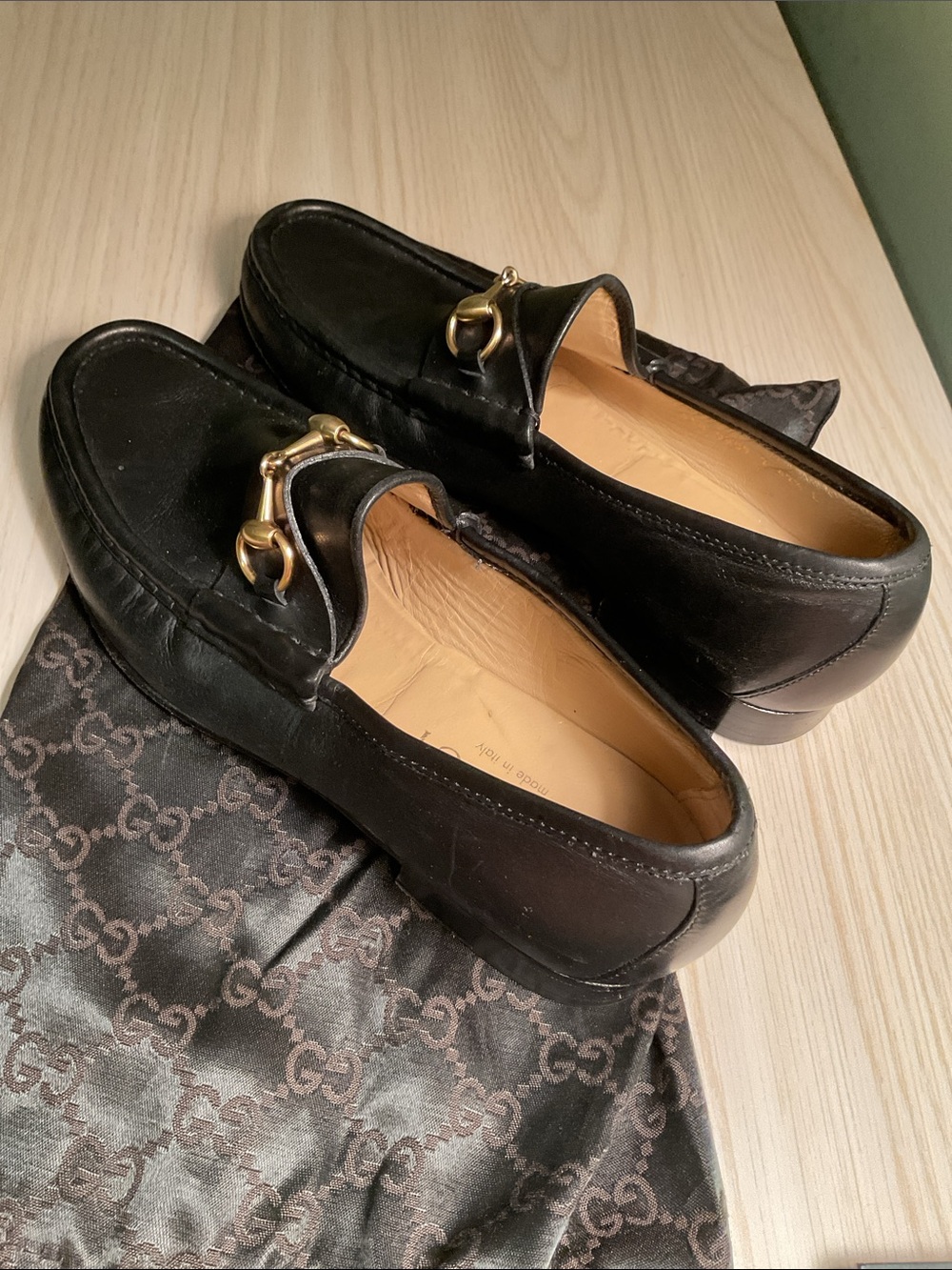 Gucci Black Leather 1953 Horsebit Slip-On Loafers with Gold Hardware - Picture 2 of 5